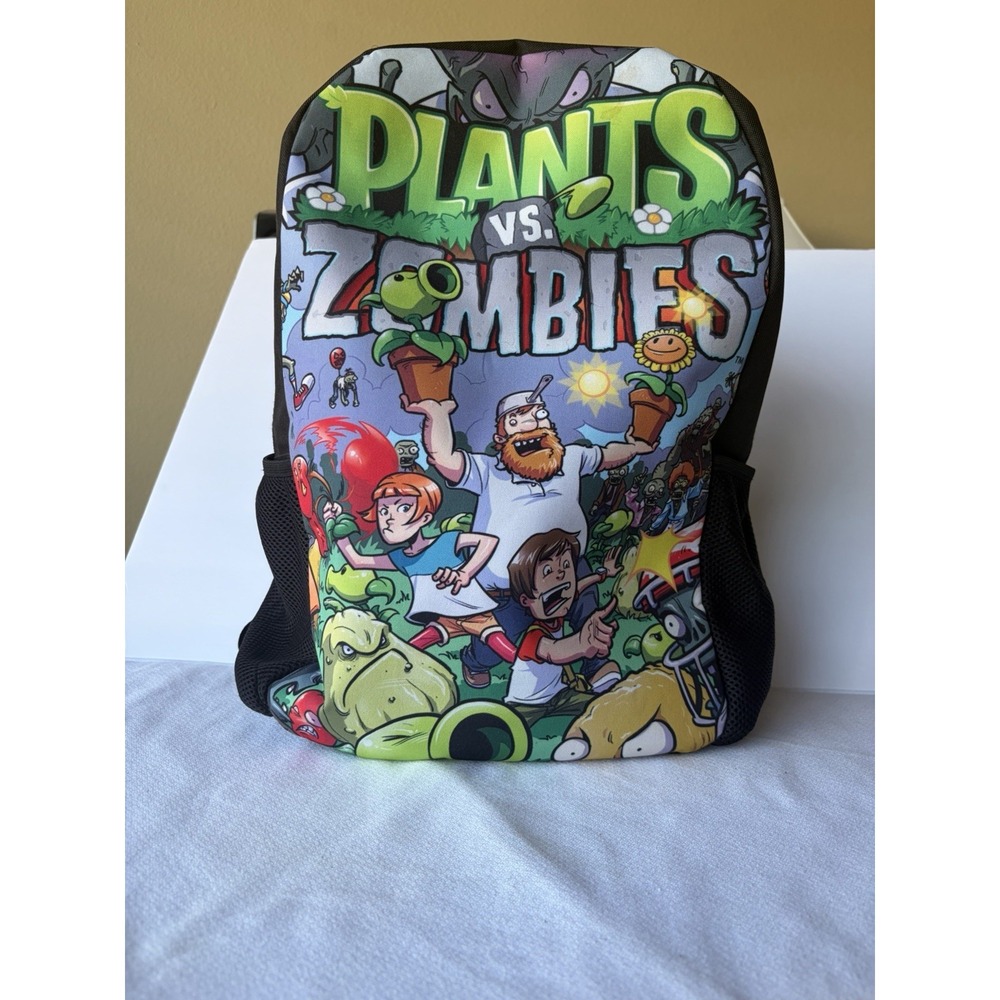 Plants vs Zombies Graphic Print Kids Backpack Medium Black/Multicolor Zip Strap